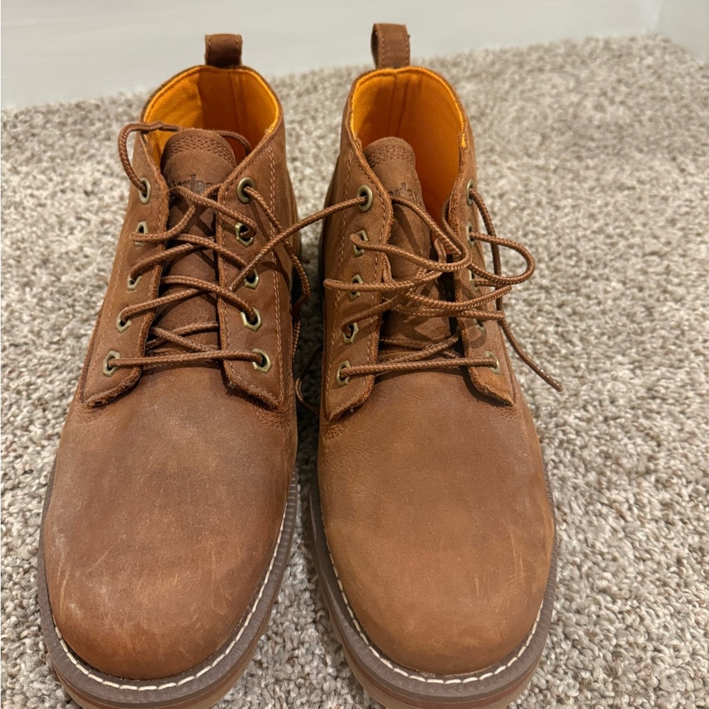 Timberland Brown Chukka Boots with Suede Finish - Picture 5 of 8